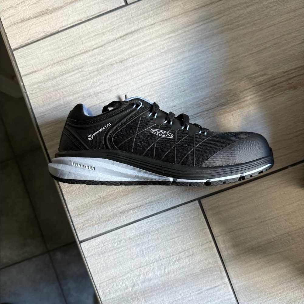 Keen Black and Gray Athletic Shoes